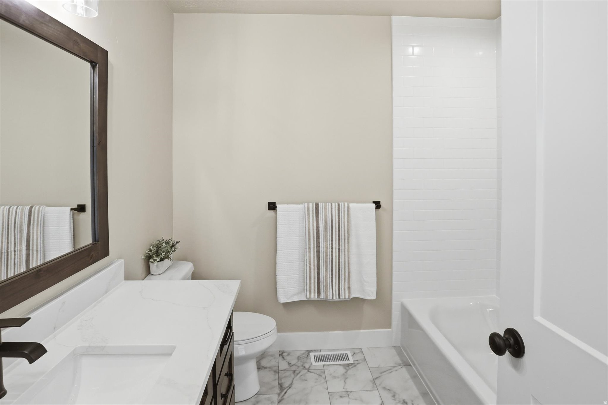 MOUNTAIN GATE ESTATES - Residential