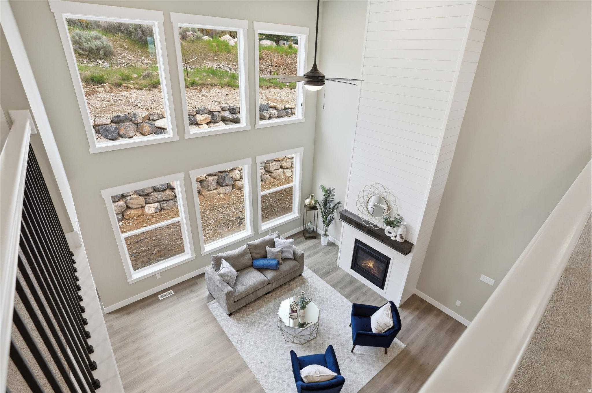 MOUNTAIN GATE ESTATES - Residential