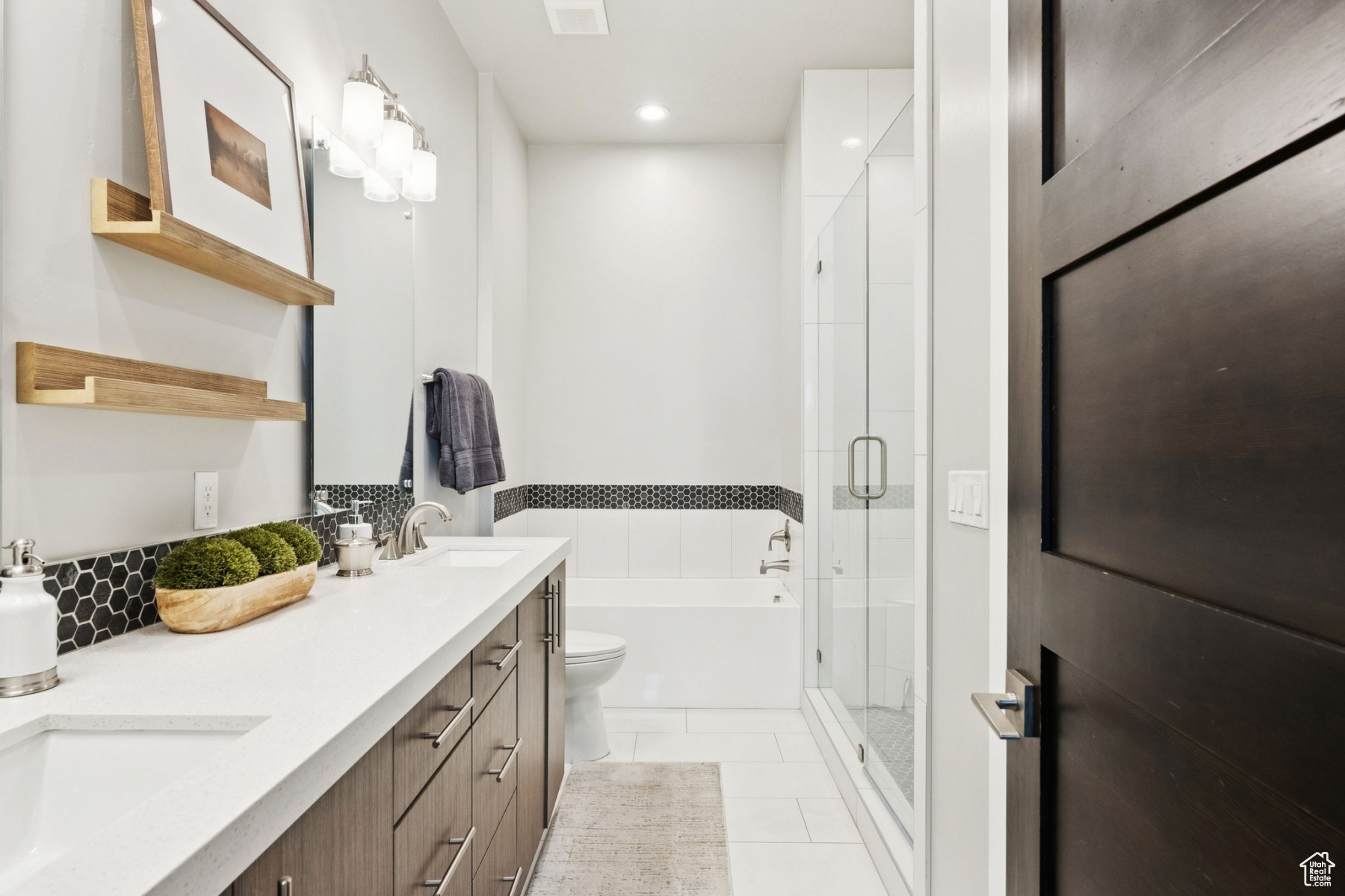 Park City, Utah 84098, United States, 4 Bedrooms Bedrooms, ,3 BathroomsBathrooms,Residential,Active,159269