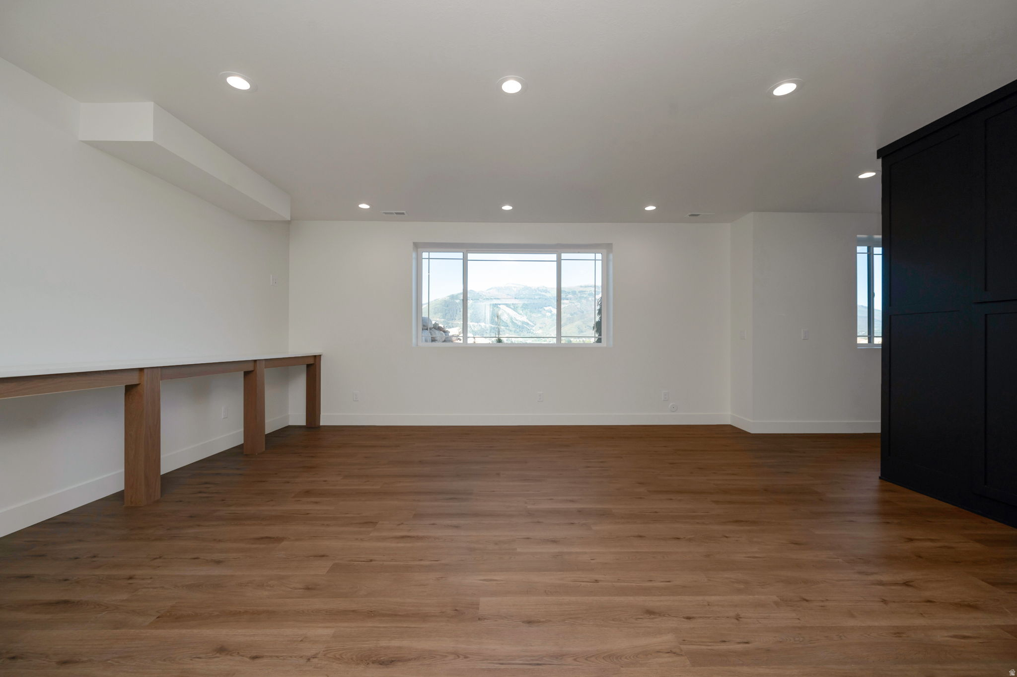 EAGLE RIDGE - Residential