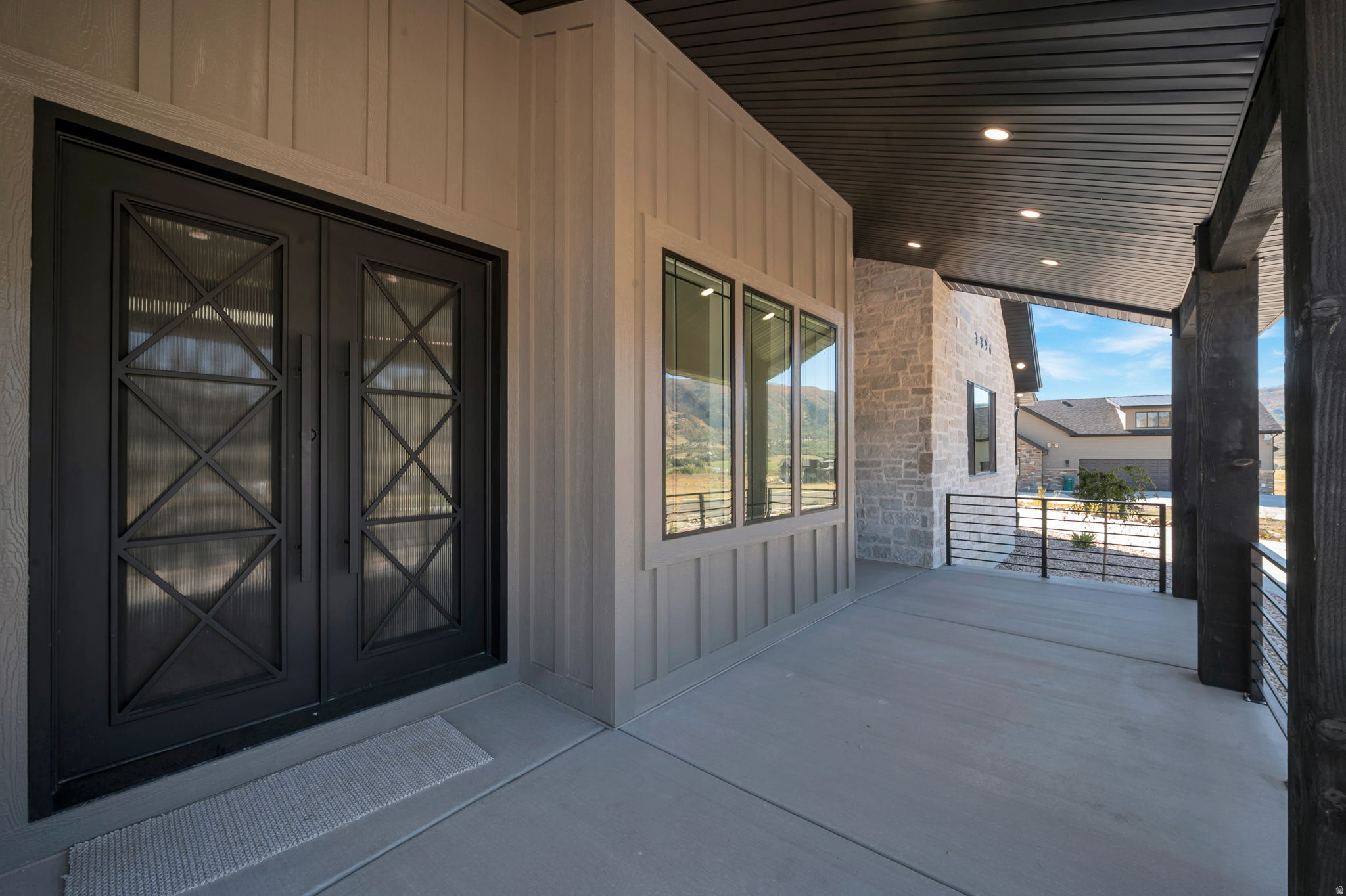 EAGLE RIDGE - Residential