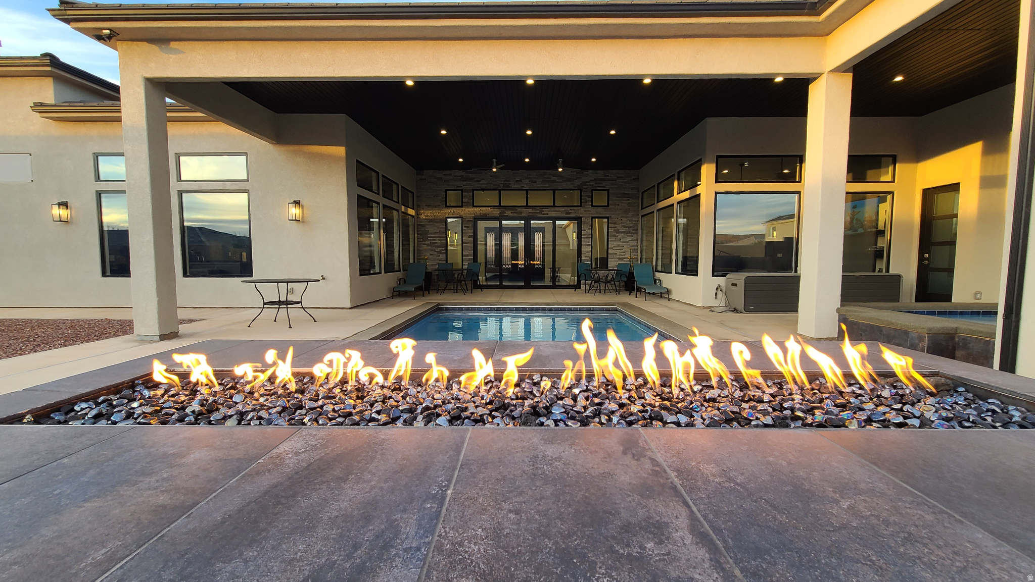 PECAN VALLEY ESTATES - Residential