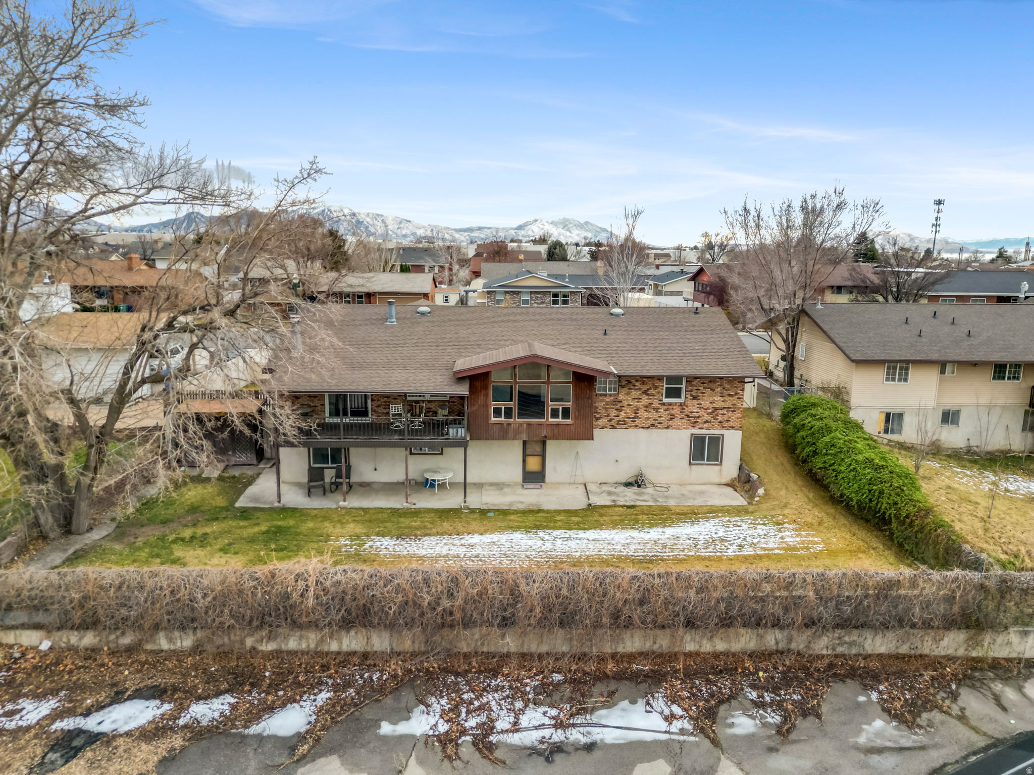 ARMOND JAMES - Residential