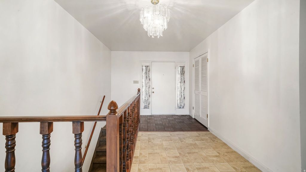 Photo of 244 W 1060 S, Orem, UT 84058 (MLS # 2139372)