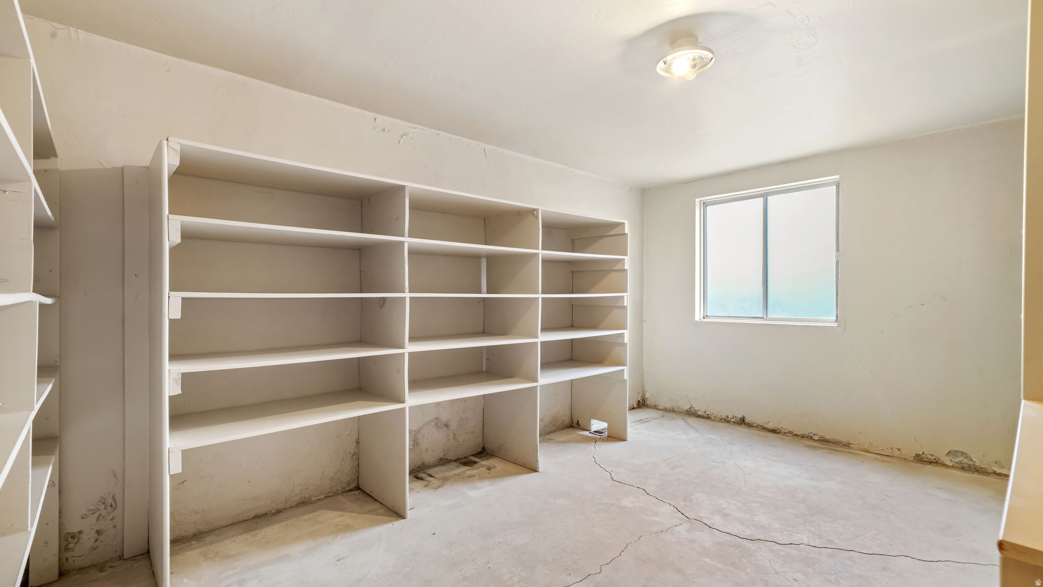 ARMOND JAMES - Residential