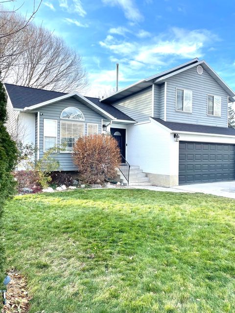 Photo of 1577 N MAIN ST, Orem, UT 84057 (MLS # 2126418)