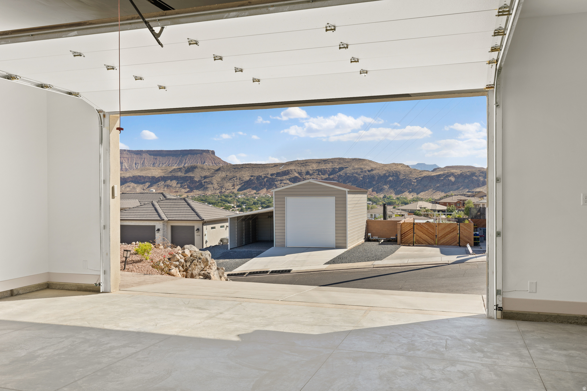 SUNSET RIDGE - Residential