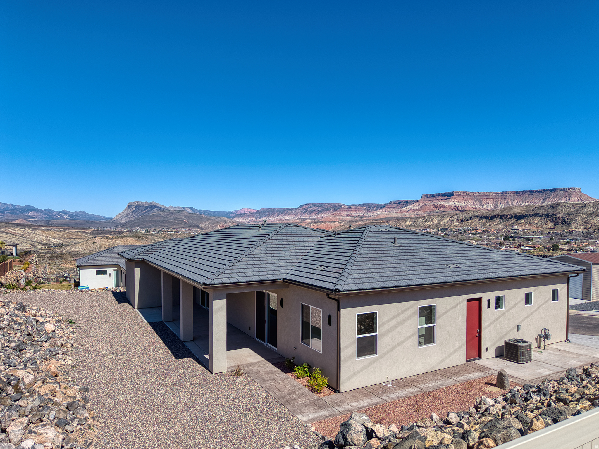 SUNSET RIDGE - Residential