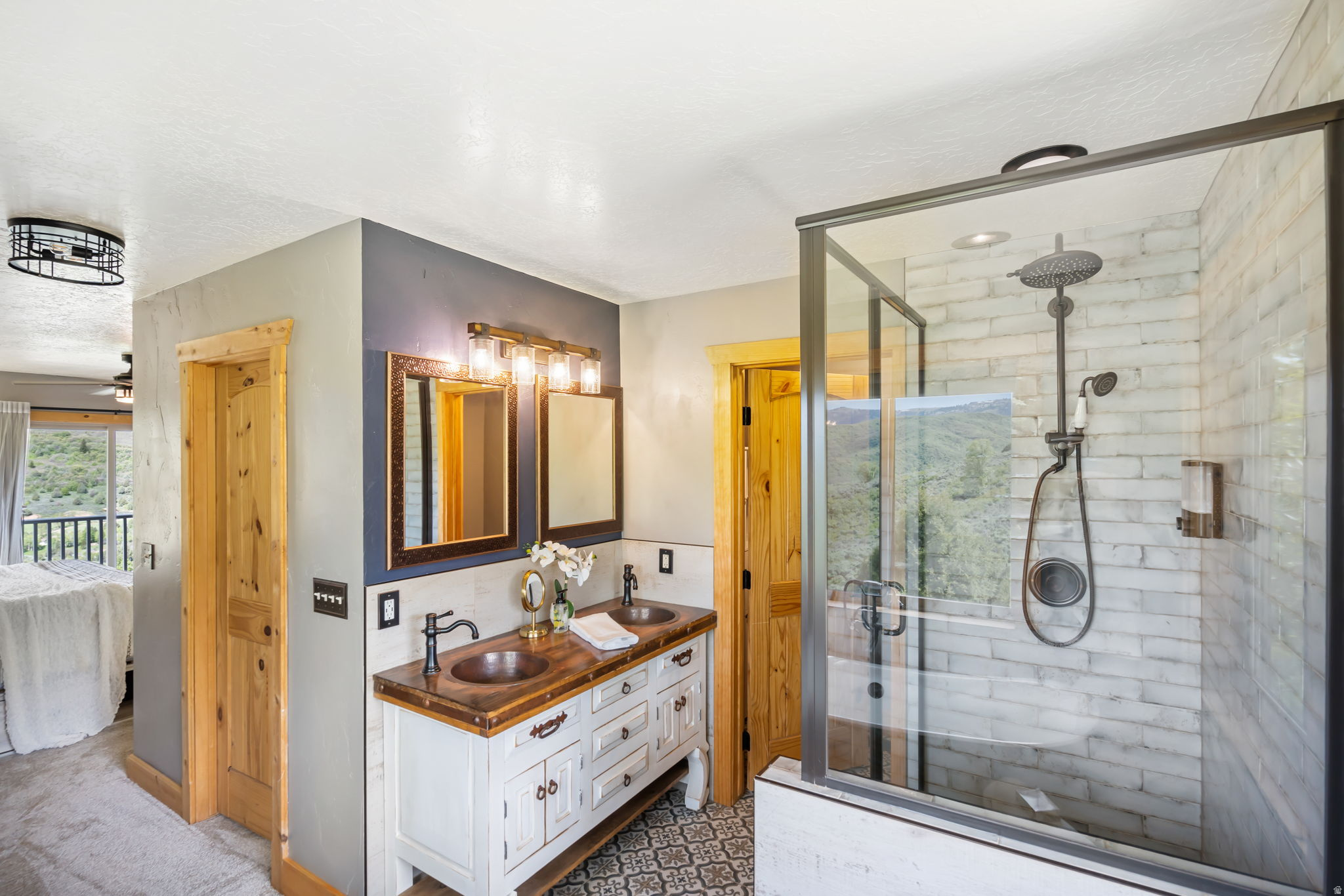 EVERGREEN PARK - Residential