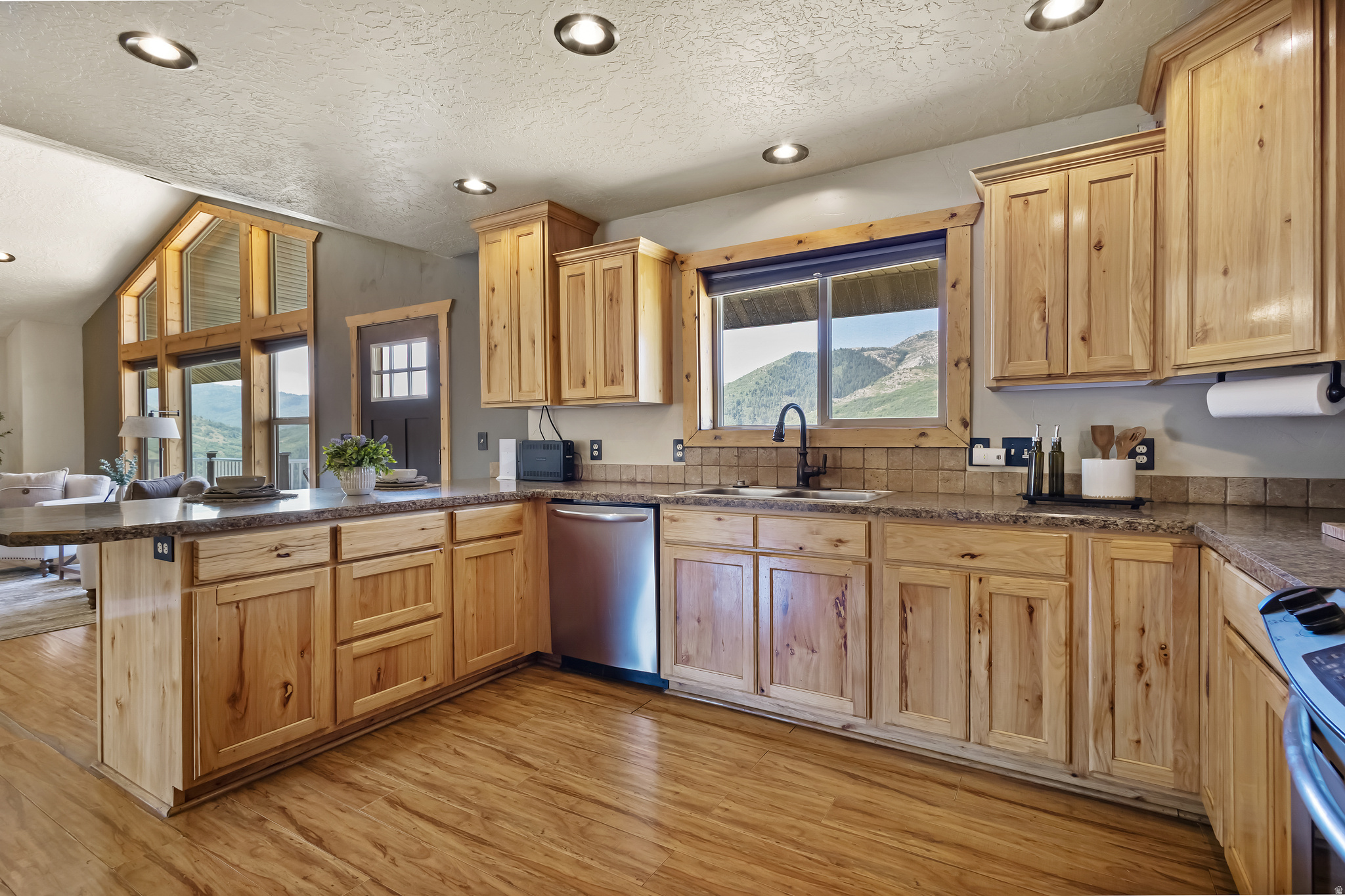 EVERGREEN PARK - Residential