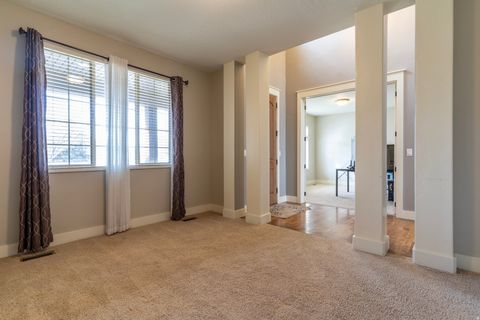 Tiny photo for 926 N 1875 W, Farmington, UT 84025 (MLS # 2127393)