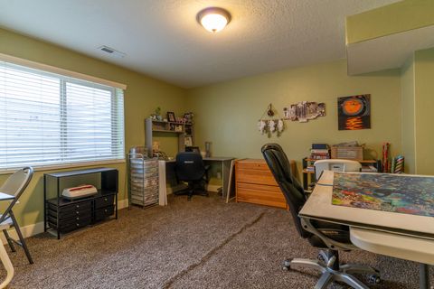 Tiny photo for 926 N 1875 W, Farmington, UT 84025 (MLS # 2127393)