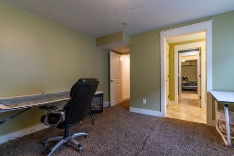 Tiny photo for 926 N 1875 W, Farmington, UT 84025 (MLS # 2127393)