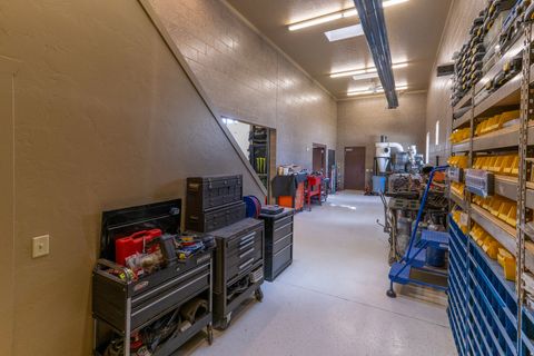 Tiny photo for 926 N 1875 W, Farmington, UT 84025 (MLS # 2127393)