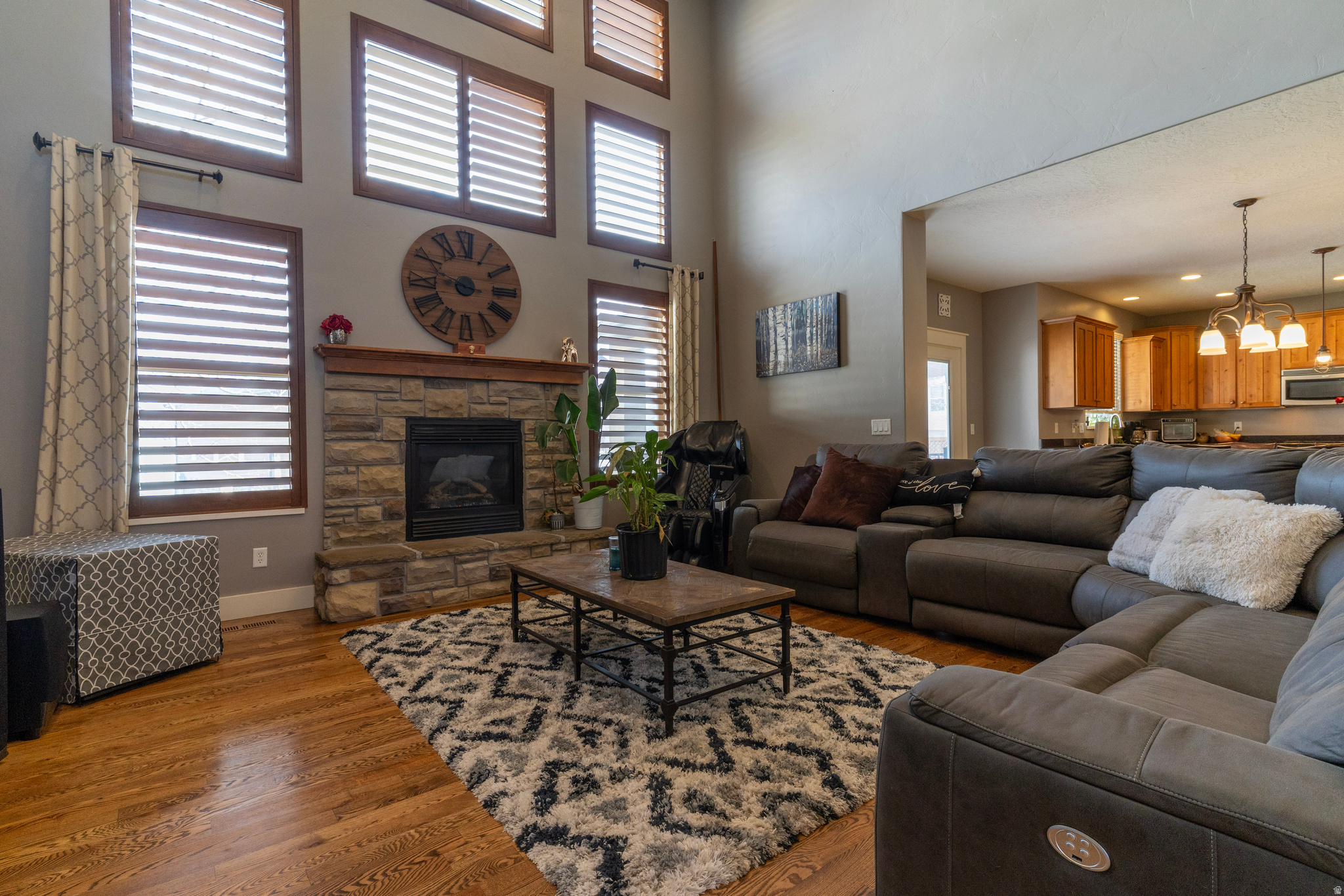 SPRING CREEK - Residential