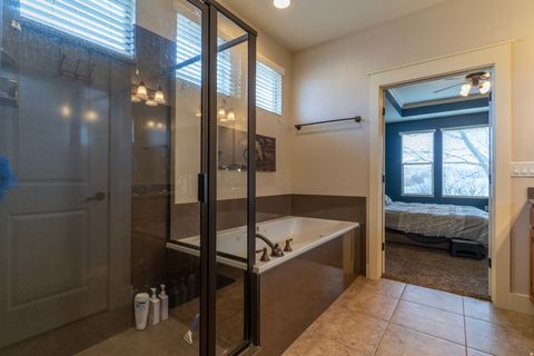 Tiny photo for 926 N 1875 W, Farmington, UT 84025 (MLS # 2127393)