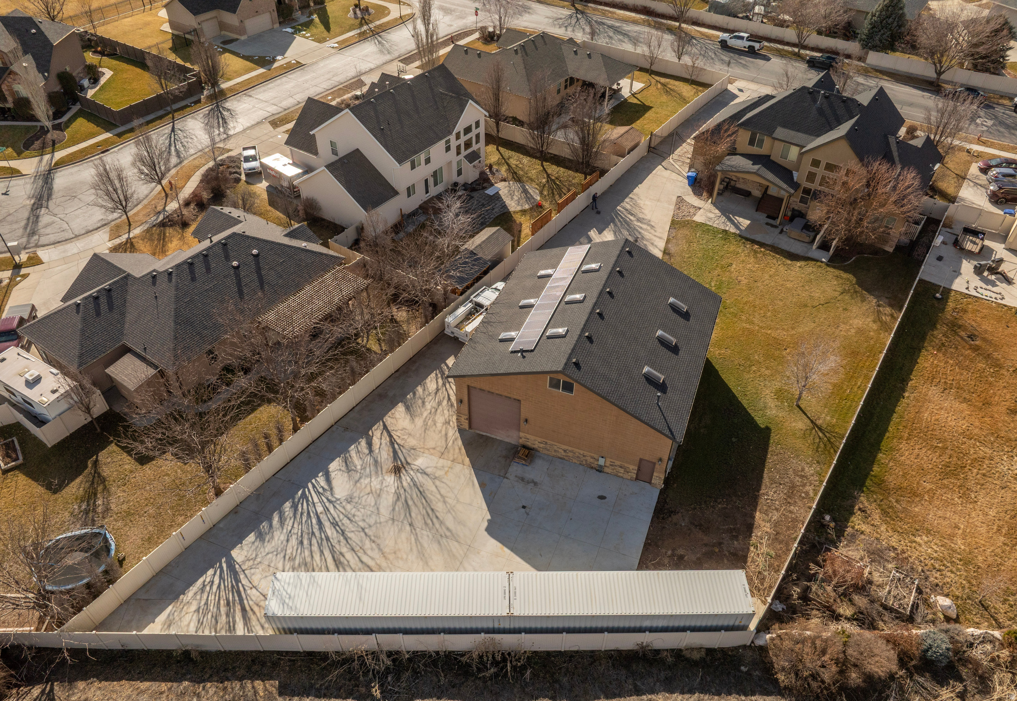 SPRING CREEK - Residential