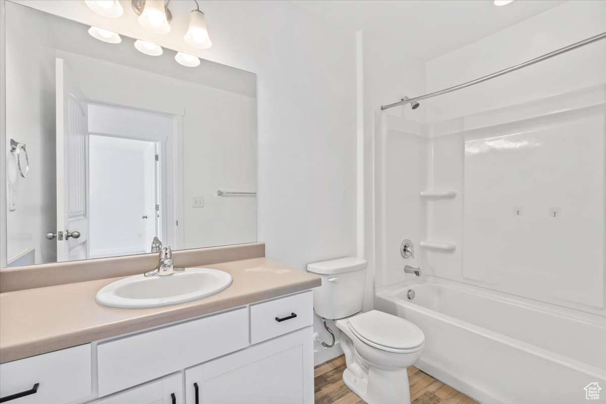 HARRINGTON HOLLOW - Residential