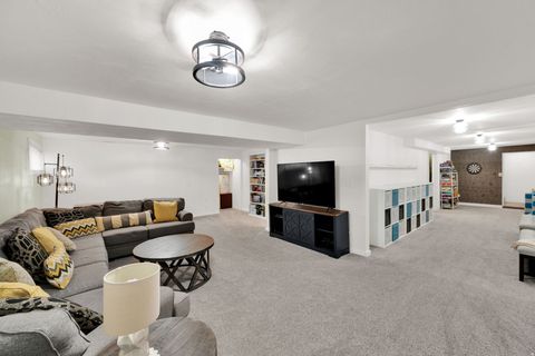 Tiny photo for 310 N 800 E, Mapleton, UT 84664 (MLS # 2131089)