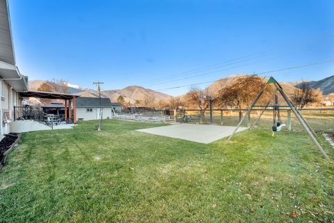 Tiny photo for 310 N 800 E, Mapleton, UT 84664 (MLS # 2131089)