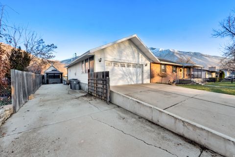 Tiny photo for 310 N 800 E, Mapleton, UT 84664 (MLS # 2131089)