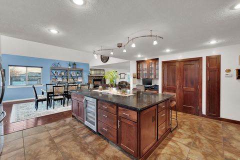 Tiny photo for 310 N 800 E, Mapleton, UT 84664 (MLS # 2131089)