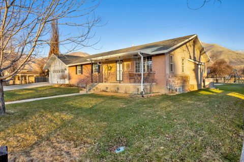 Tiny photo for 310 N 800 E, Mapleton, UT 84664 (MLS # 2131089)