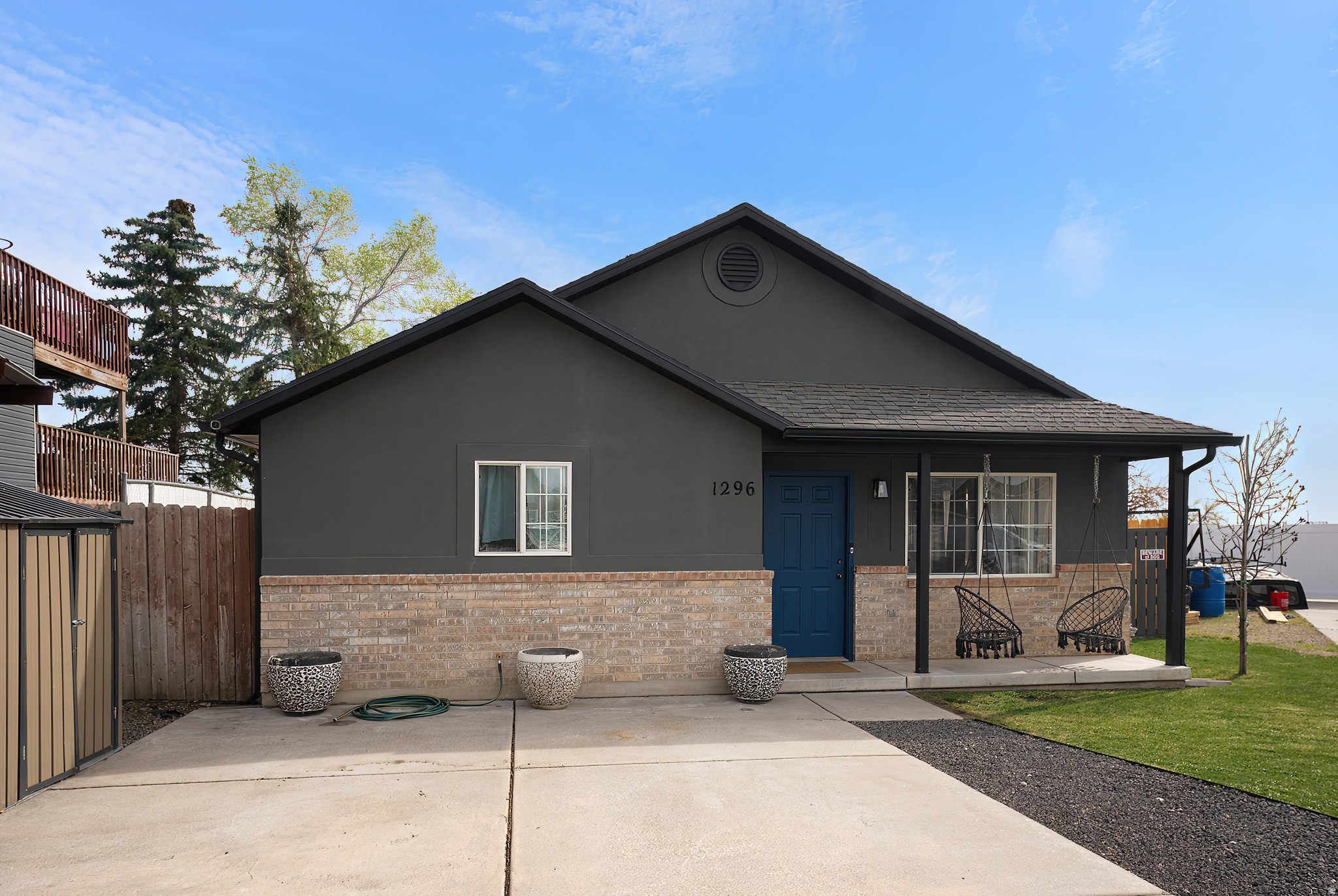 REDFORD ESTATES - Residential