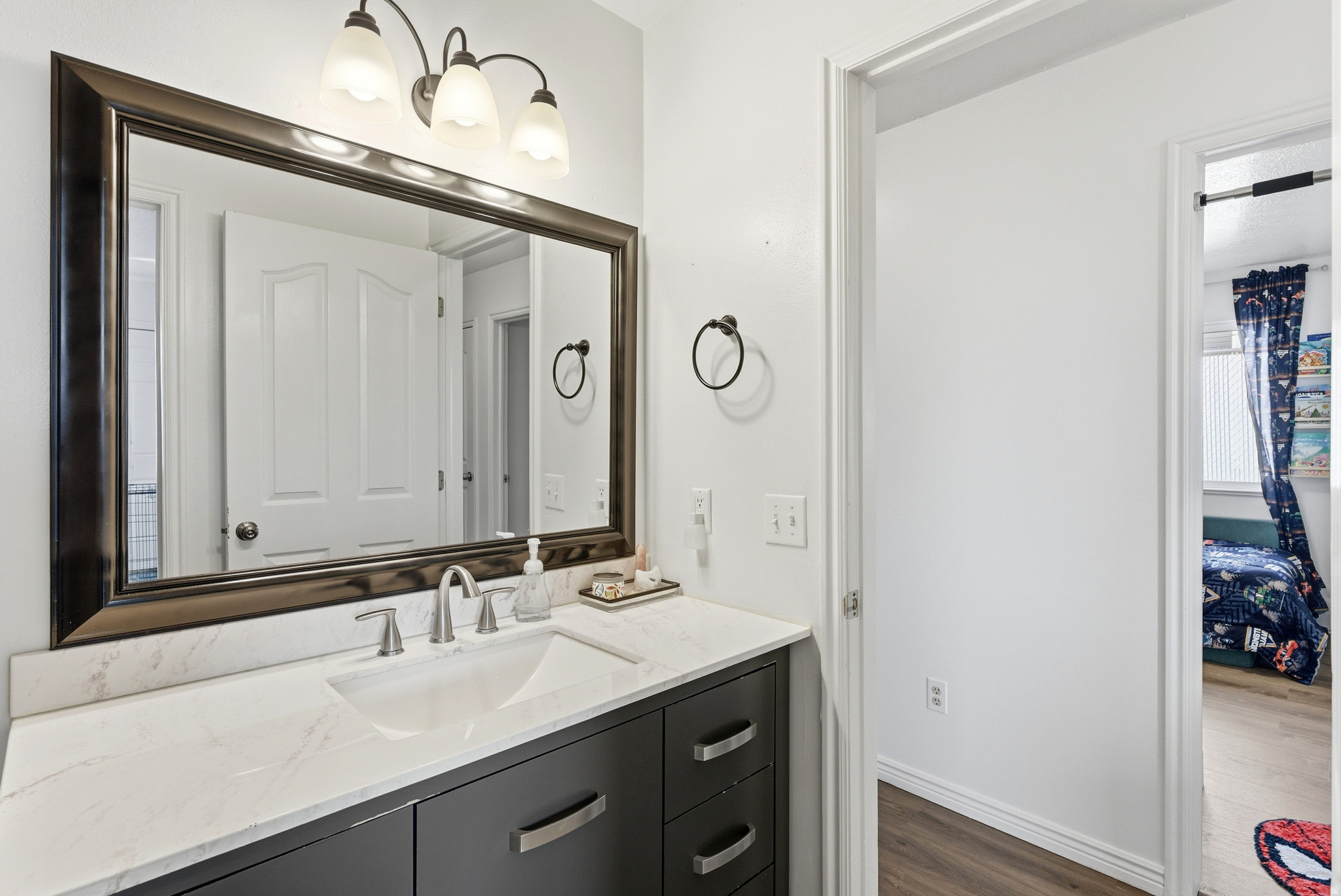 REDFORD ESTATES - Residential