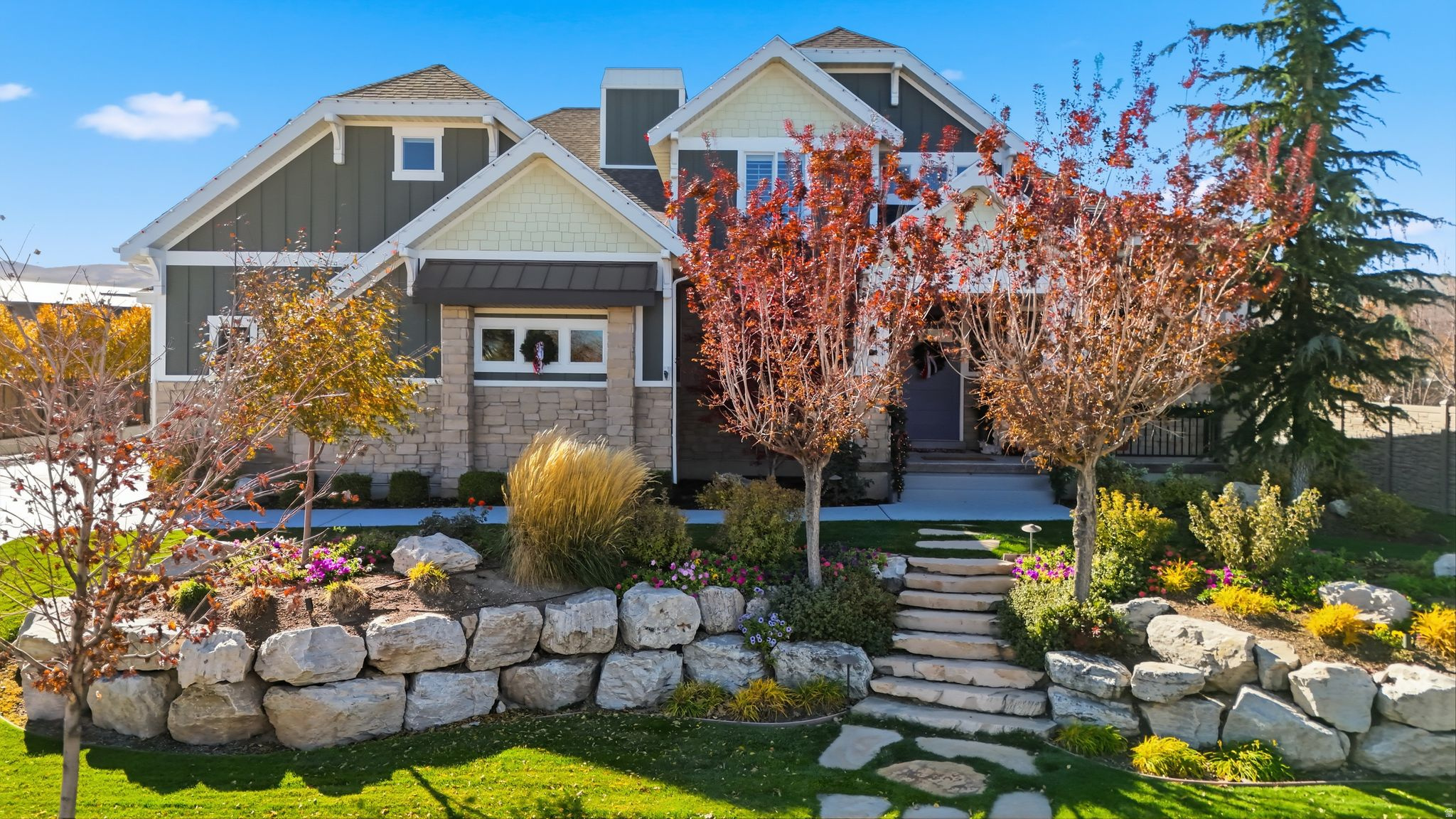 FALLS AT BOULDEN RIDGE - Residential