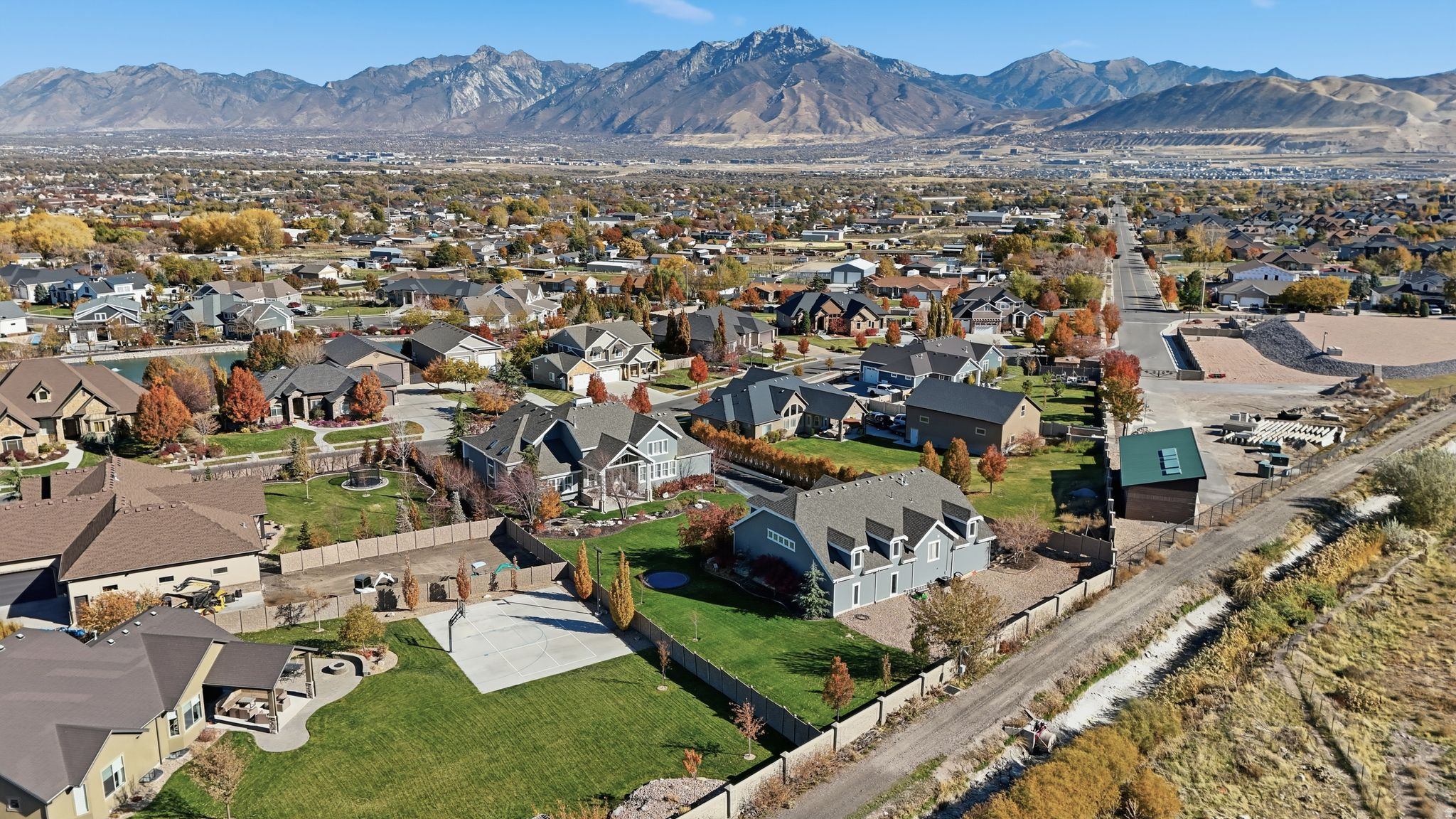FALLS AT BOULDEN RIDGE - Residential