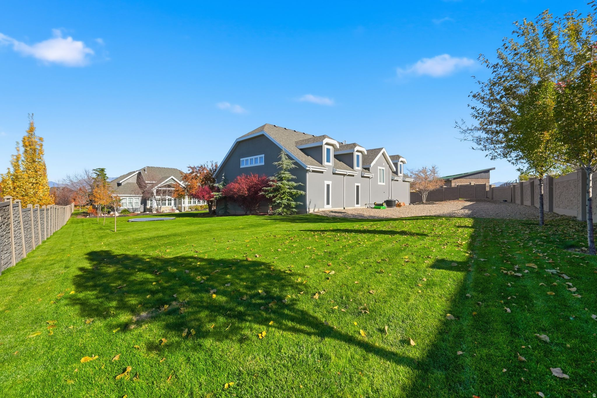 FALLS AT BOULDEN RIDGE - Residential