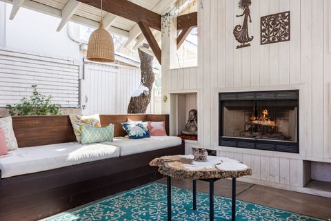 Tiny photo for 139 N VIRGINIA St, Salt Lake City, UT 84103 (MLS # 2142126)