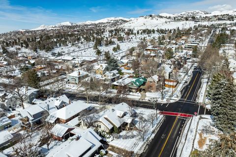 Tiny photo for 139 N VIRGINIA St, Salt Lake City, UT 84103 (MLS # 2142126)