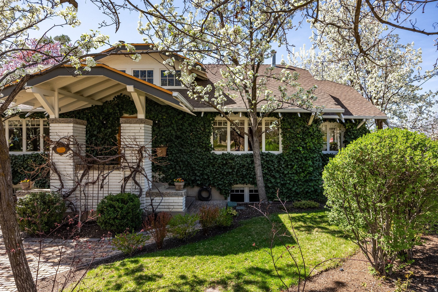 VICTORIA PLACE - Residential