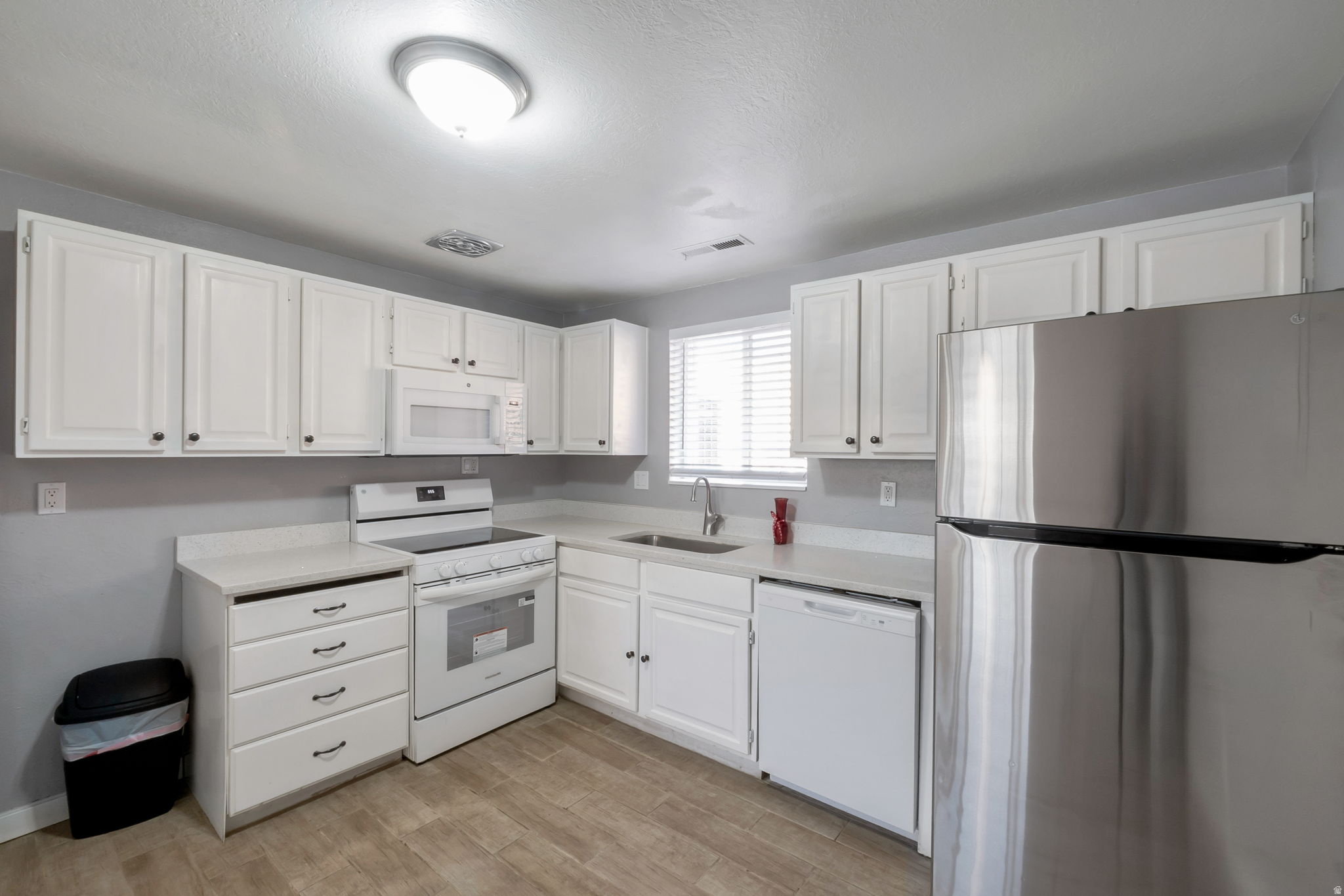 EDEN DERRY PLACE - Residential