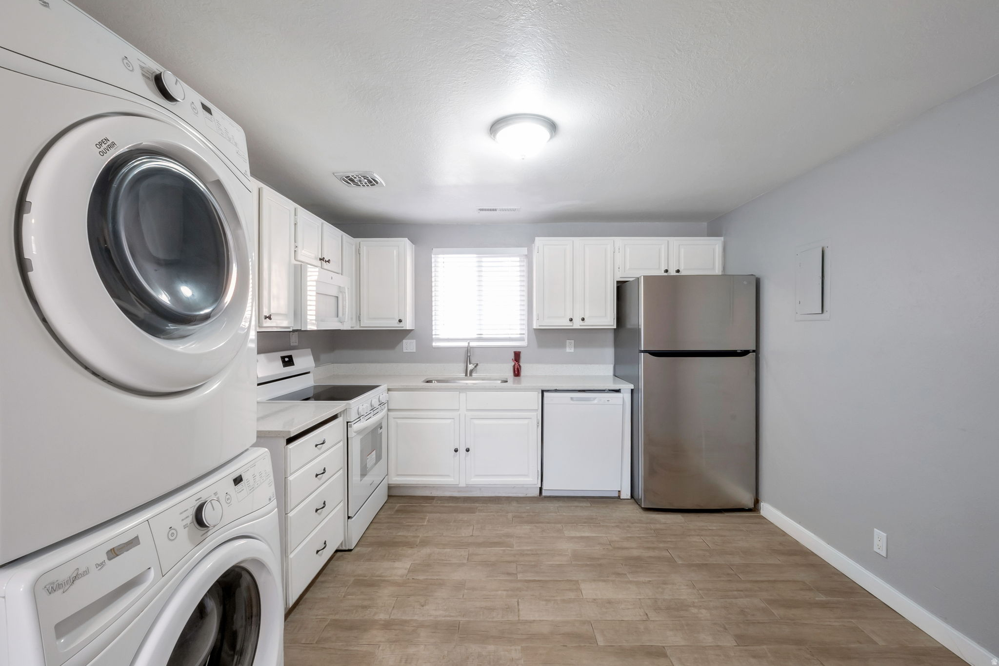 EDEN DERRY PLACE - Residential