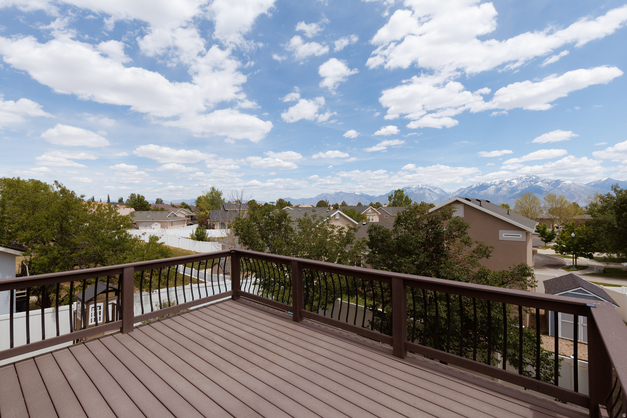 WESTERN - Residential