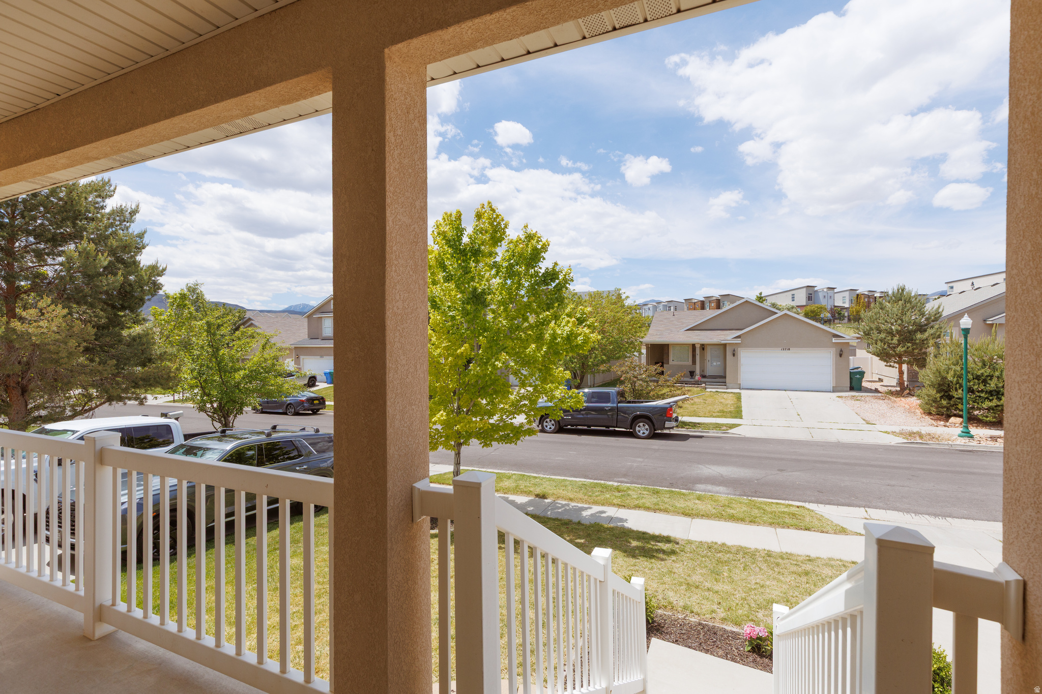 WESTERN - Residential