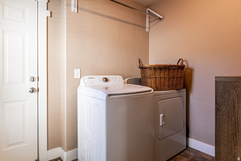 DAYBREAK - Residential