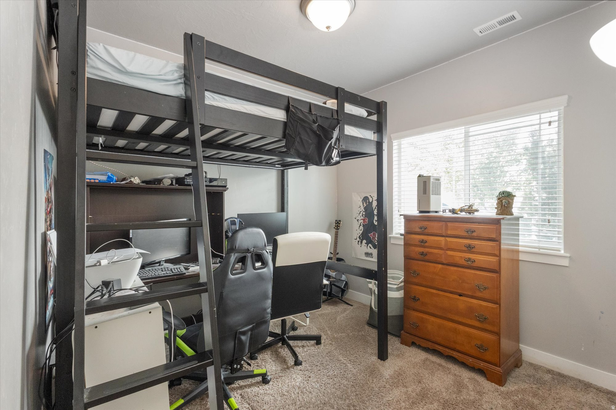 HILLCREST CONDOS - Residential