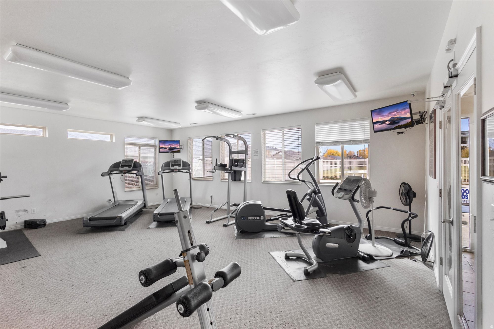 HILLCREST CONDOS - Residential