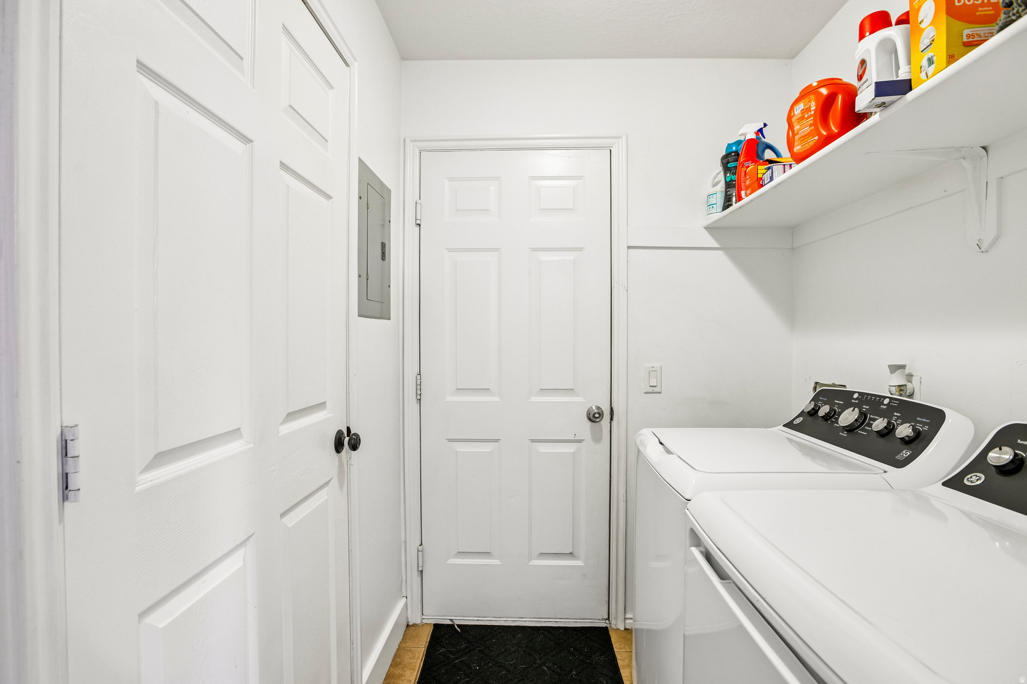 WHISPER WILLOW - Residential