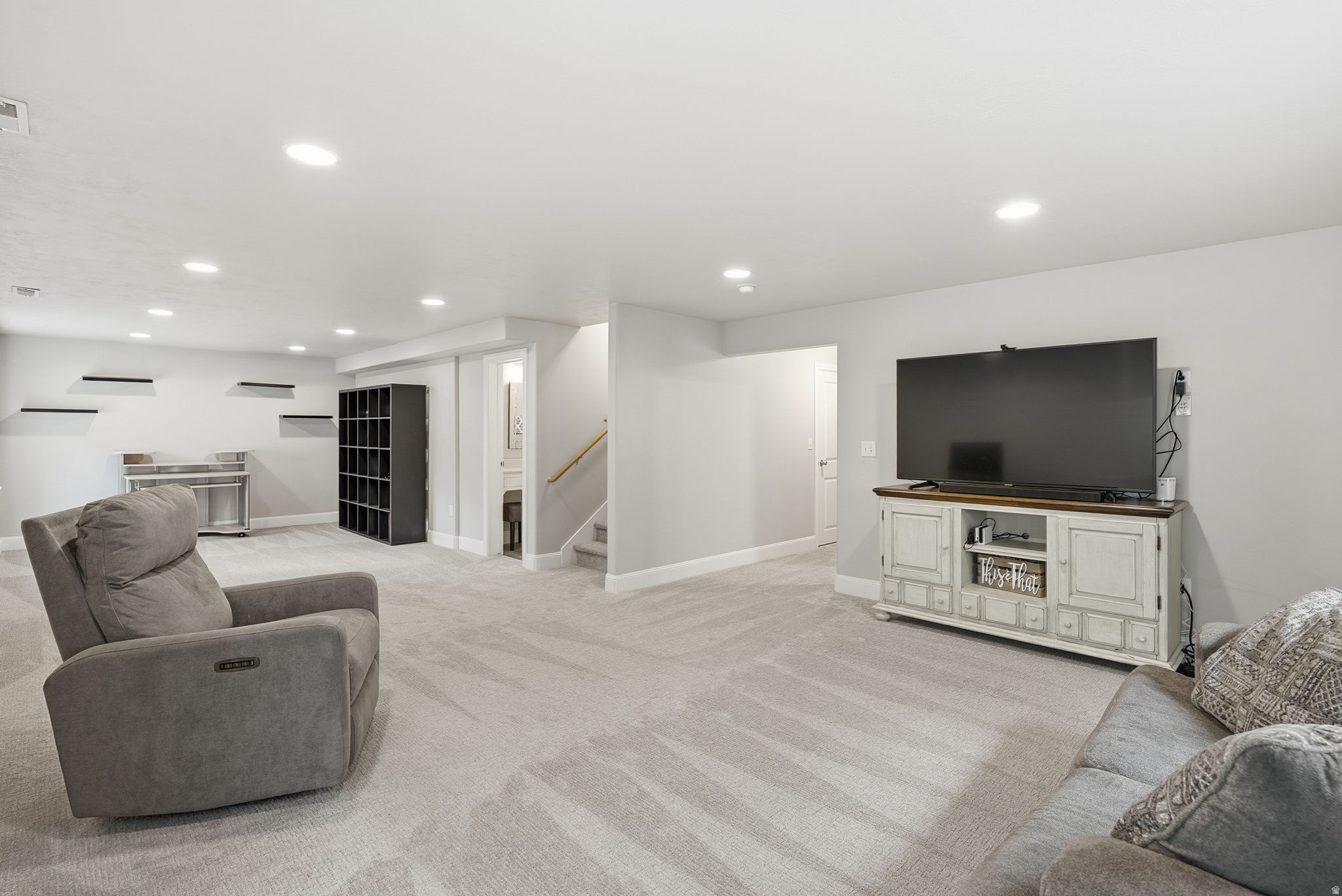 THE POINTE AT LITTLE COTTONWOOD - Residential