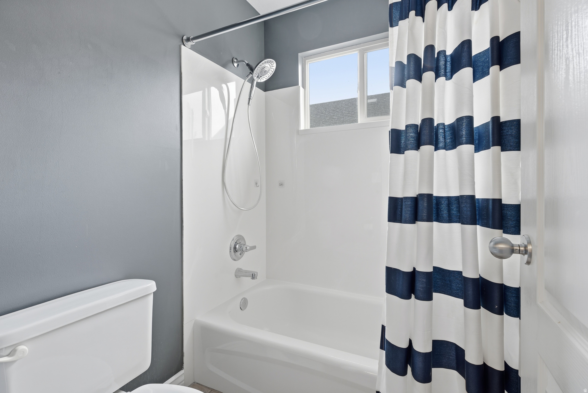 THE POINTE AT LITTLE COTTONWOOD - Residential