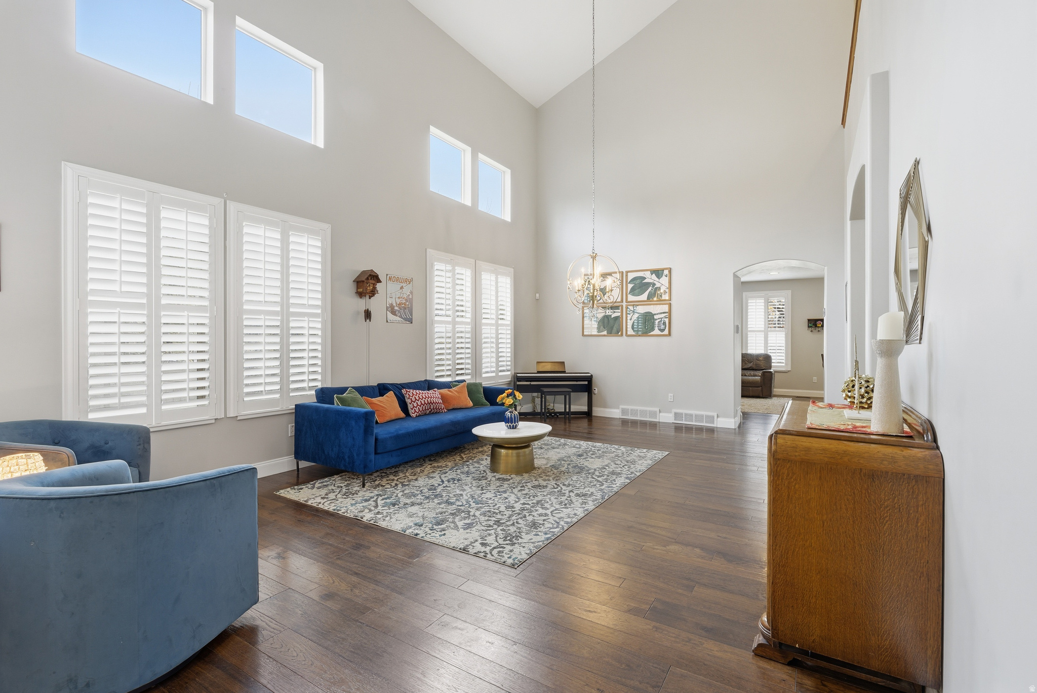 THE POINTE AT LITTLE COTTONWOOD - Residential