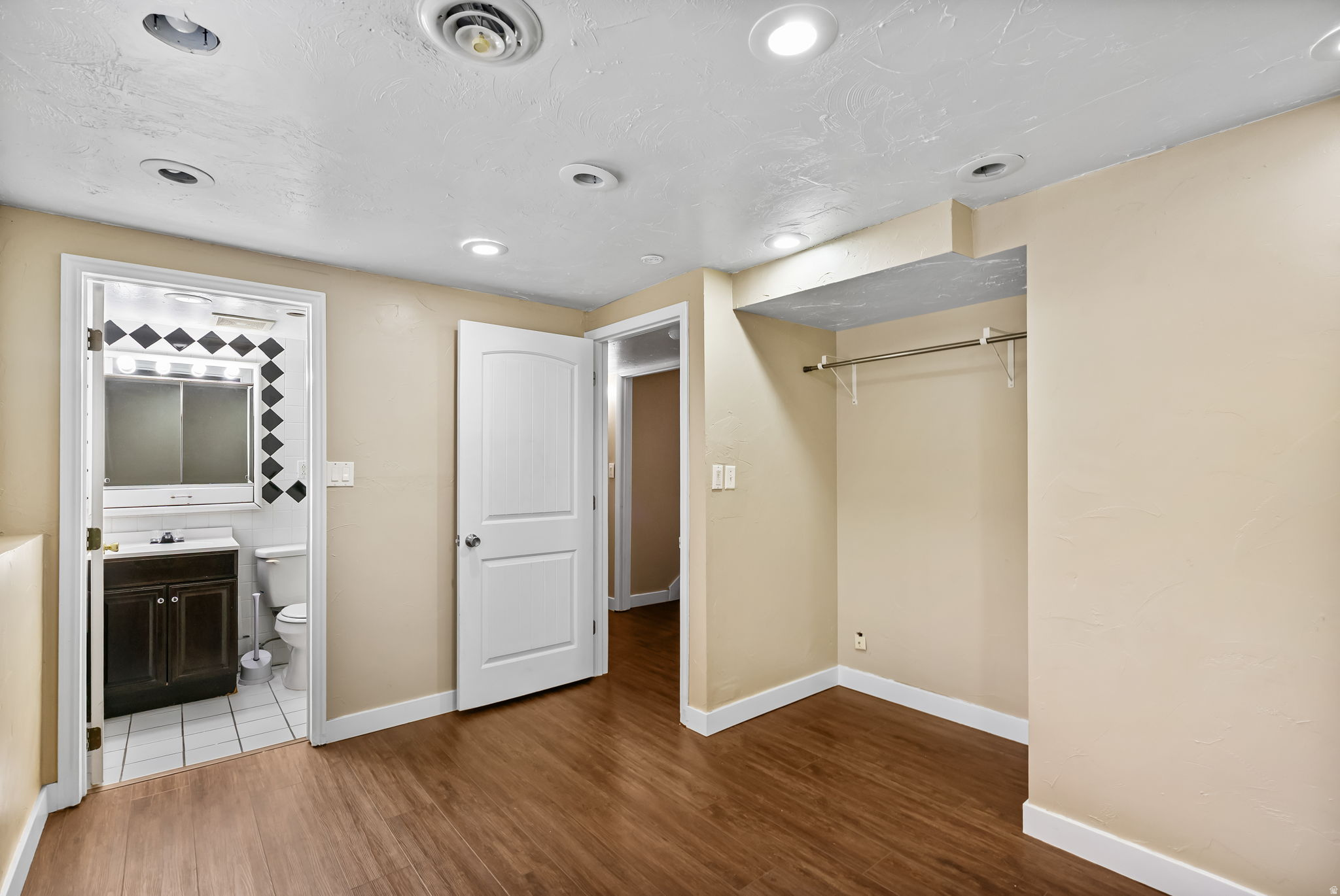 DIXIE VALLEY #5 - Residential