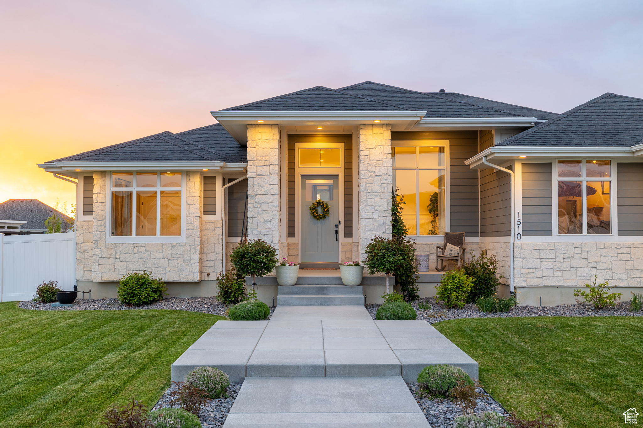1510 W Pheasant Meadow Dr, Kaysville, Utah image 2