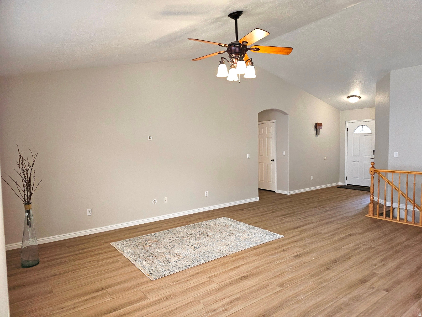 DIAMOND SUMMIT - Residential