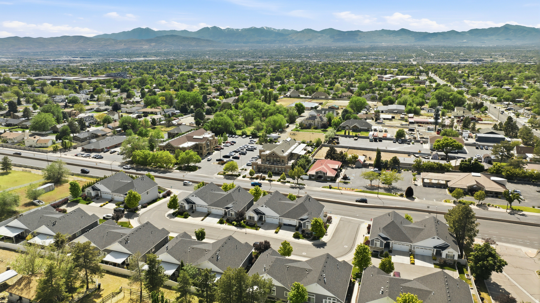 BRIDLEWOOD COURT - Residential